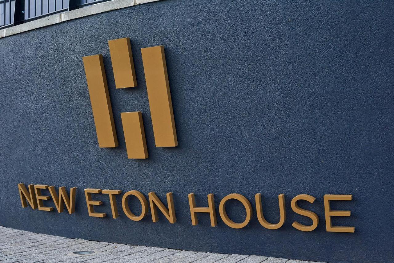 Seven Living Slough - Free Parking & Fast Wi-Fi Apartment Bagian luar foto